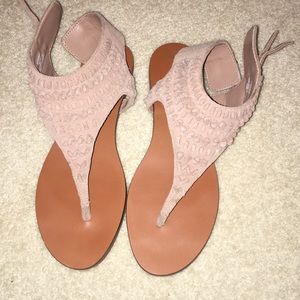 Vince camuto adorable sandals